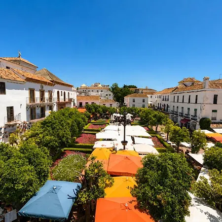 Plaza De Naranjos Old Town - Eaw Homes